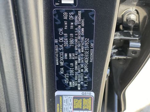 Used 2025 Kia K4 EX FWD image 31