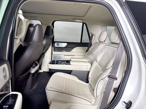 Used 2023 Lincoln Navigator Black Label AWD/4WD image 21