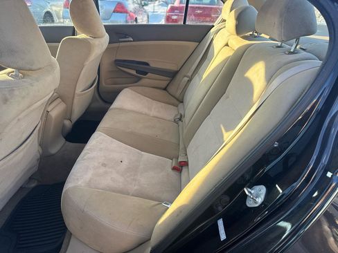 Used 2010 Honda Accord LX-P image 11