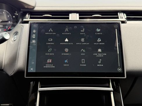 Certified 2026 Land Rover Range Rover Velar Dynamic SE AWD/4WD image 24