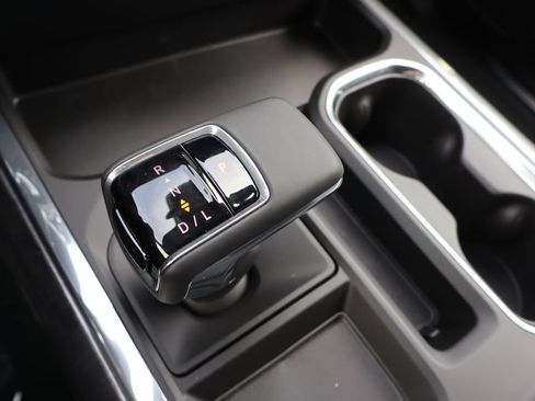 New 2026 Chevrolet Silverado 1500 LTZ w/ LTZ Premium Package AWD/4WD image 9