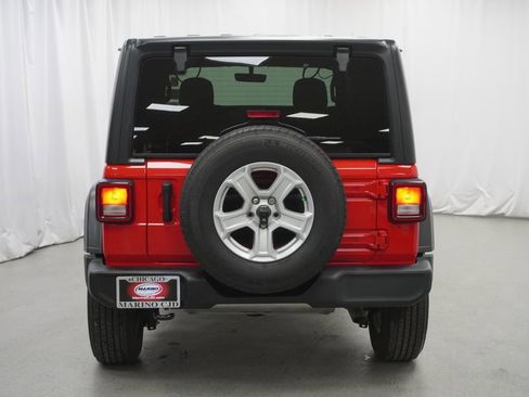 Used 2022 Jeep Wrangler Unlimited Sport image 10