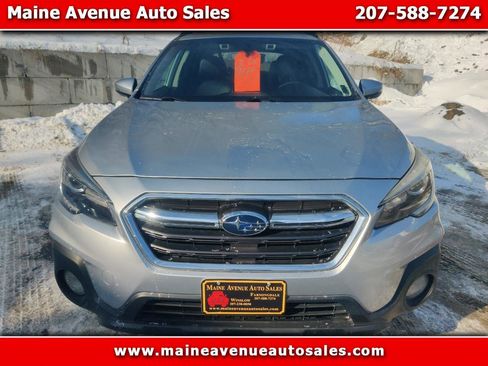 Used 2018 Subaru Outback 2.5i Limited AWD/4WD image 1