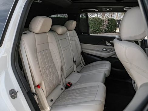 Used 2021 Mercedes-Benz GLS 63 AMG 4MATIC image 38