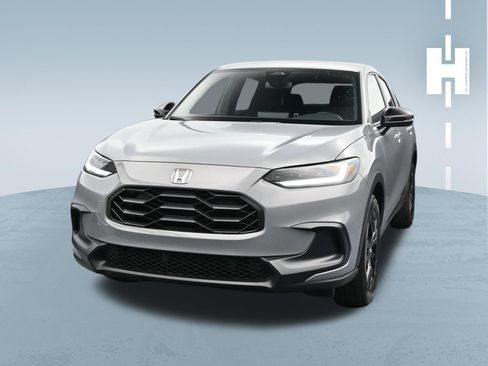Used 2026 Honda HR-V Sport image 2