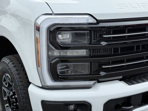 New 2026 Ford F250 Platinum AWD/4WD image 7