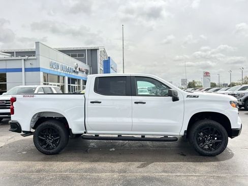 New 2026 Chevrolet Silverado 1500 Custom Trail Boss AWD/4WD image 12