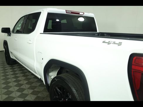 Used 2024 GMC Sierra 1500 Elevation AWD/4WD image 17