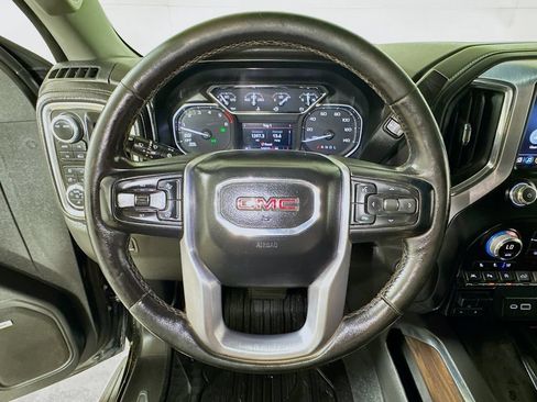 Used 2020 GMC Sierra 1500 SLT w/ SLT Premium Plus Package AWD/4WD image 9