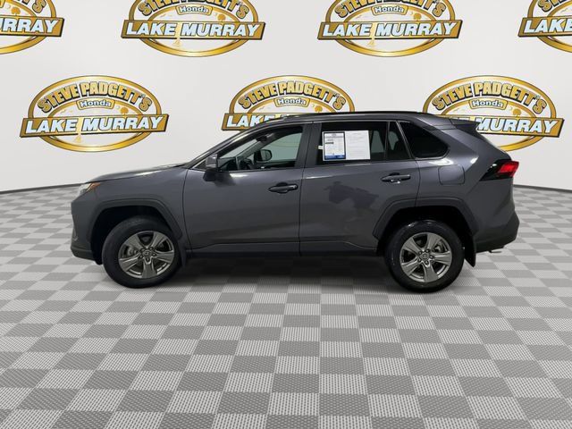 Used 2025 Toyota RAV4 XLE FWD image 9