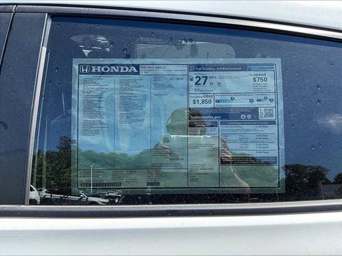 New 2026 Honda HR-V LX image 18