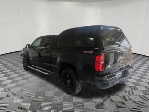 Used 2016 Chevrolet Colorado LT w/ Midnight Edition AWD/4WD image 7