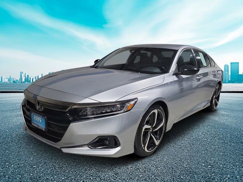Used 2022 Honda Accord Sport image 2