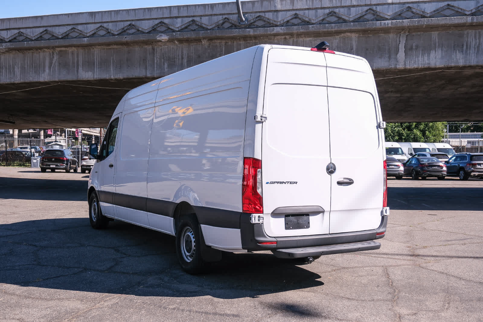 New 2025 Mercedes-Benz eSprinter 170 Cargo image 6