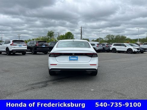 Used 2025 Honda Accord LX image 7