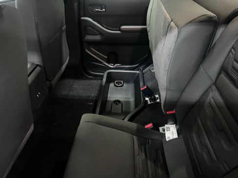 New 2025 Nissan Frontier PRO-4X image 21