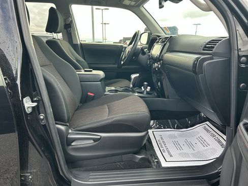 Used 2024 Toyota 4Runner TRD Off-Road image 13