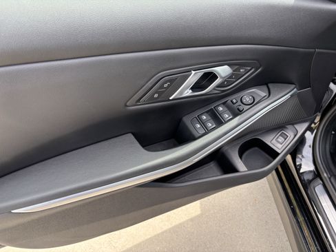 Certified 2025 BMW 330i Sedan RWD image 14