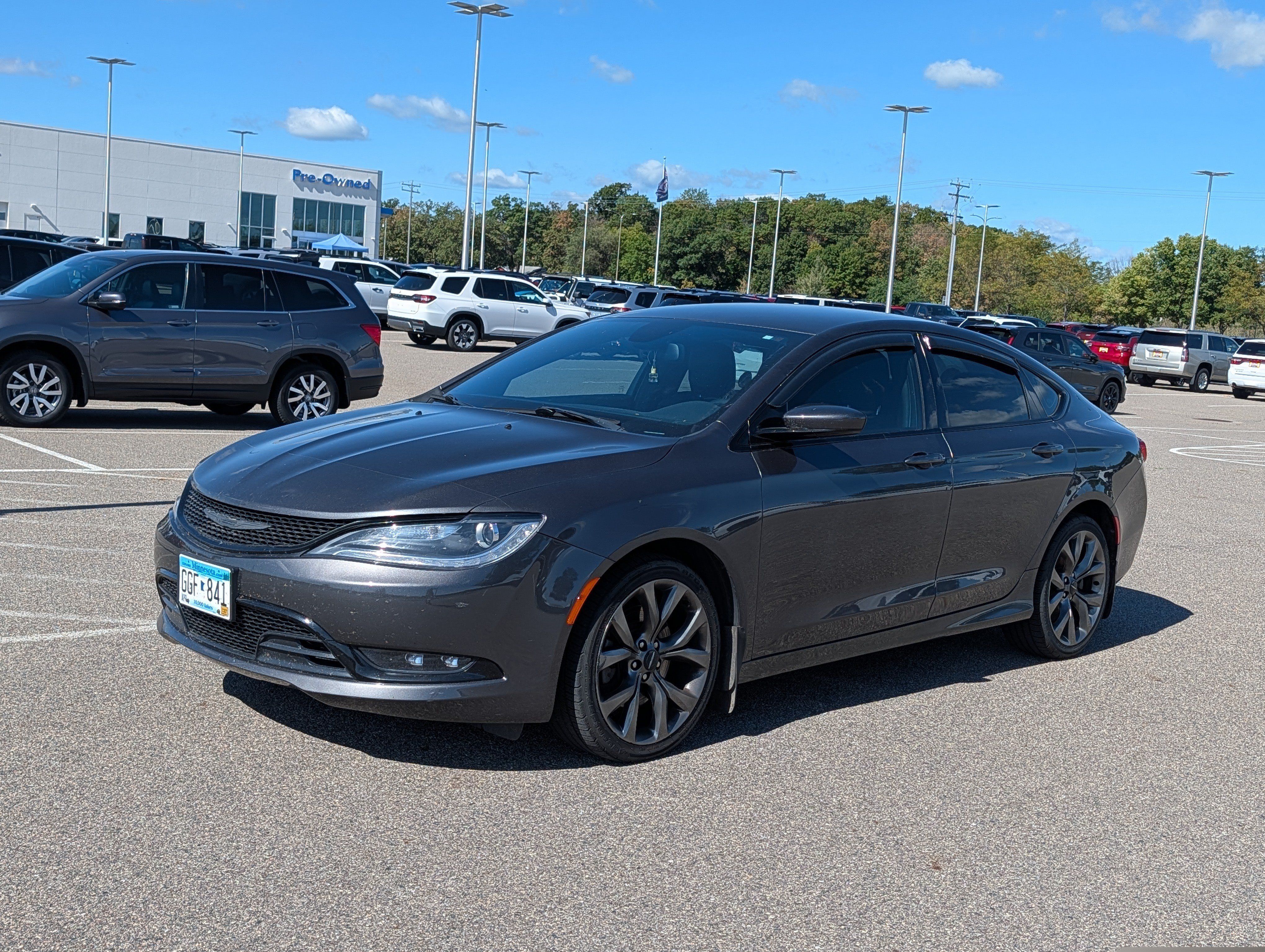 Used 2015 Chrysler 200 S w/ Navigation & Sound Group I AWD/4WD image 2