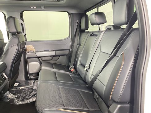 New 2025 Ford F250 Lariat w/ Lariat Ultimate Package image 15