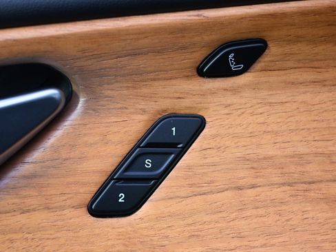 Used 2023 Jeep Grand Cherokee L Summit image 25