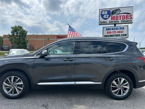 Used 2020 Hyundai Santa Fe SEL w/ Convenience Package FWD image 2