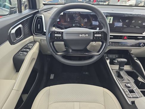 New 2026 Kia Sorento S FWD image 13