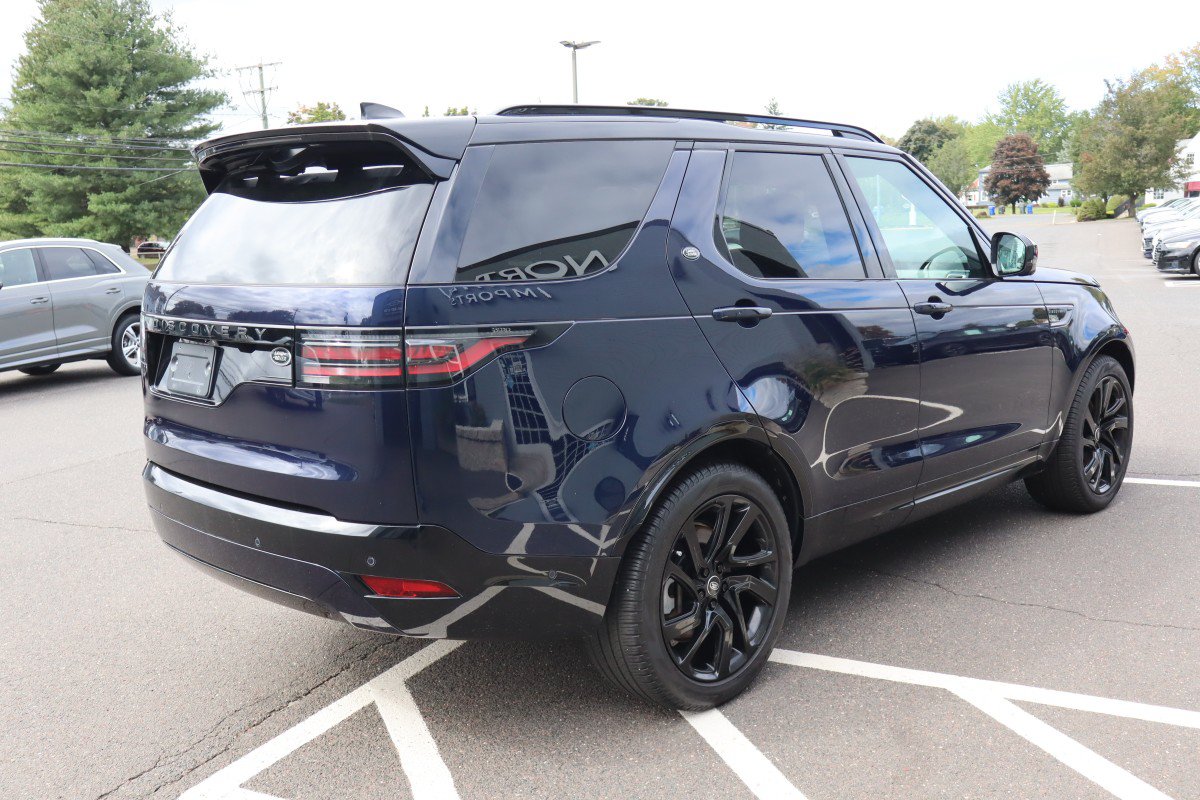 Used 2023 Land Rover Discovery S R-Dynamic AWD/4WD image 6