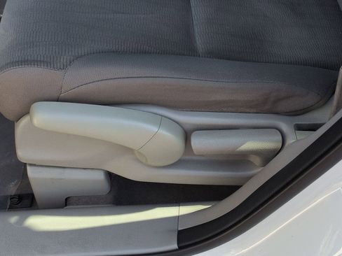 Used 2014 Honda CR-V LX image 20