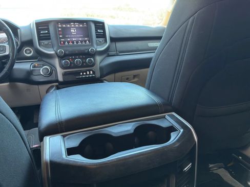 Used 2020 RAM 1500 Big Horn RWD image 15