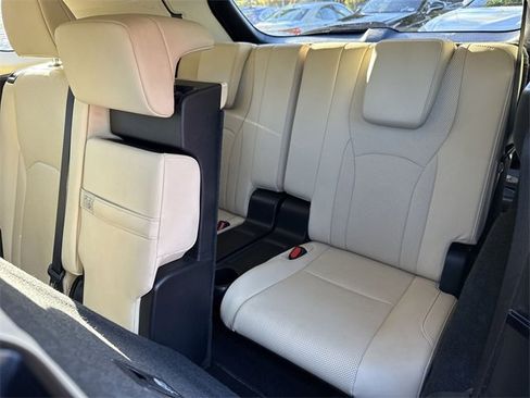 Used 2022 Lexus RX 350L 350L image 24