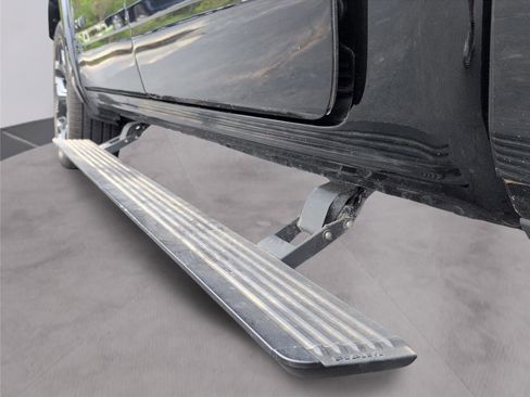Used 2022 RAM 1500 Limited AWD/4WD image 39
