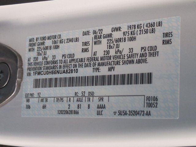 Used 2022 Ford Escape SEL w/ Technology Package FWD image 16