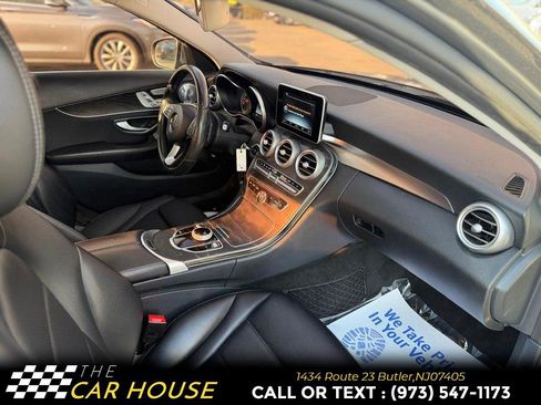 Used 2017 Mercedes-Benz C 300 4MATIC Sedan image 21