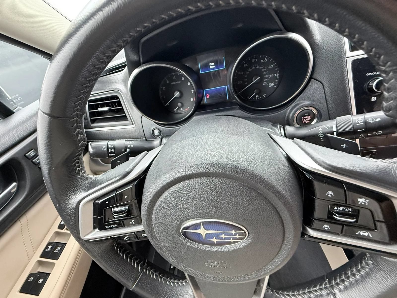 Used 2018 Subaru Outback 3.6R Limited AWD/4WD image 15