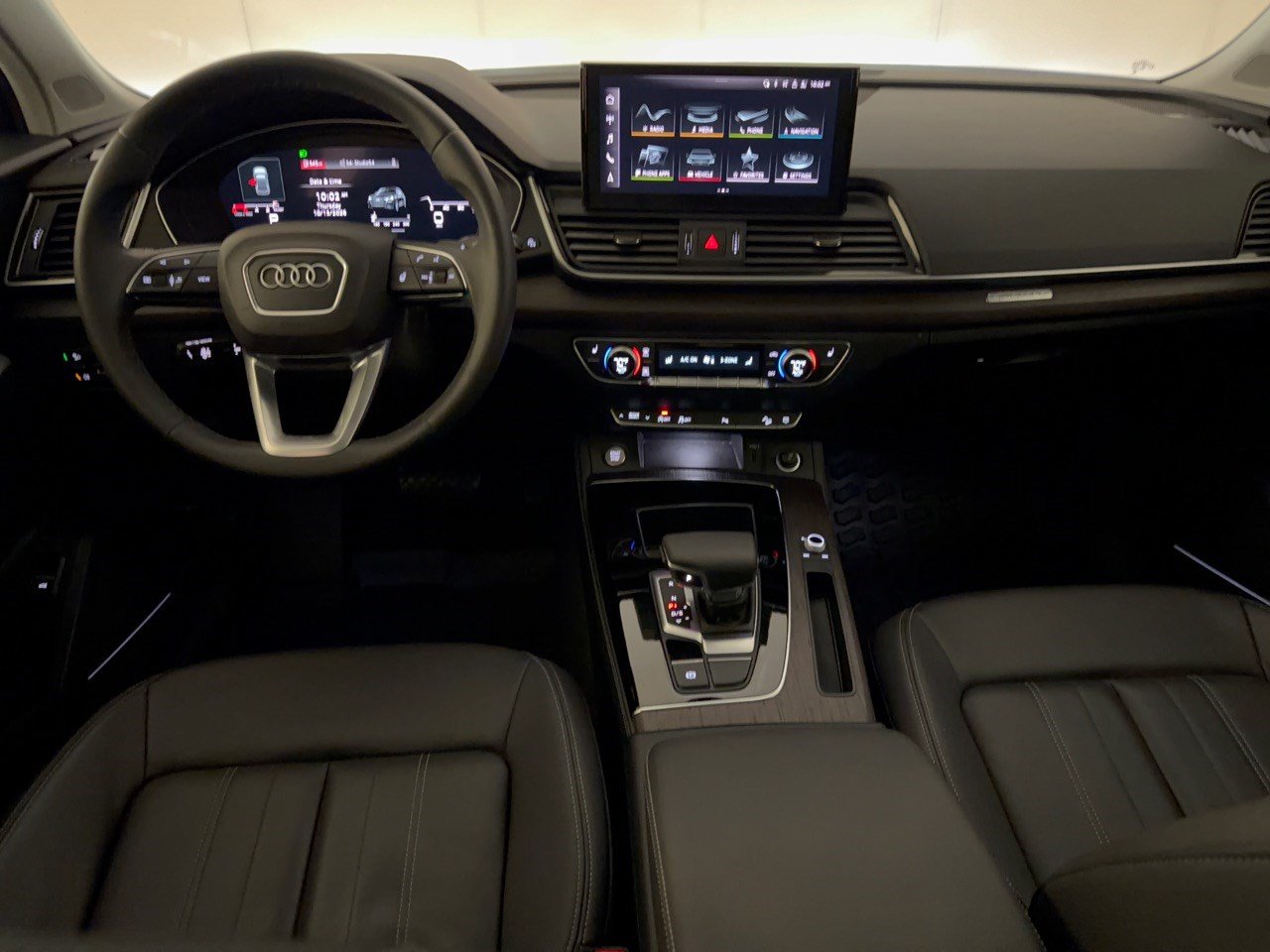 Certified 2024 Audi Q5 2.0T Premium Plus AWD/4WD image 17