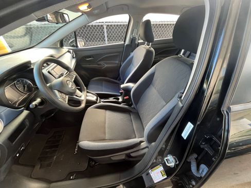 Used 2025 Nissan Versa SV image 23