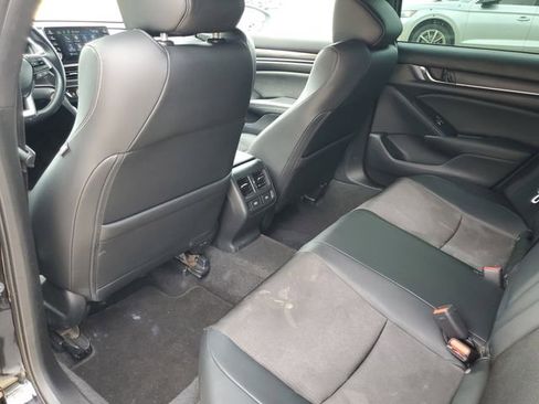 Used 2022 Honda Accord Sport image 28