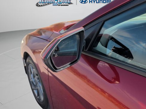 Used 2024 Hyundai Elantra SEL image 41