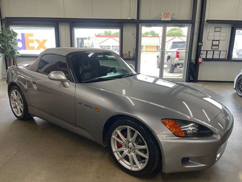 Used 2001 Honda S2000 image 21