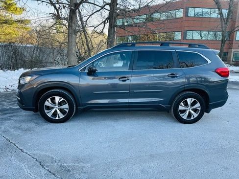 Used 2022 Subaru Ascent Premium w/ Convenience Package image 8