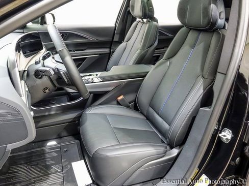 New 2025 Cadillac Lyriq Sport image 8