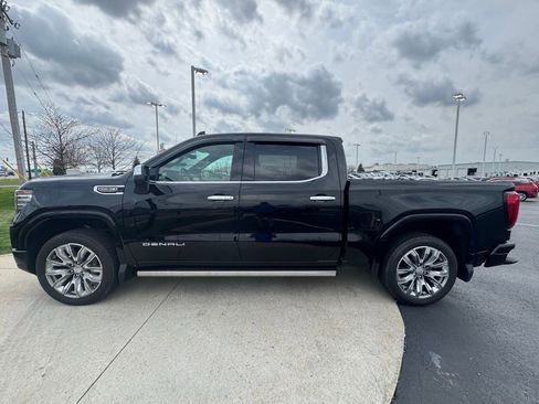 Used 2025 GMC Sierra 1500 Denali image 4