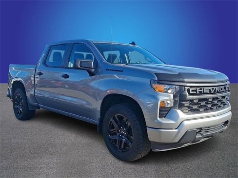 Used 2024 Chevrolet Silverado 1500 Custom w/ Rally Edition image 3