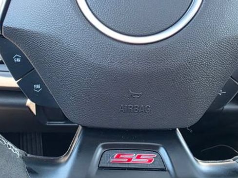 Used 2023 Chevrolet Camaro SS RWD image 16