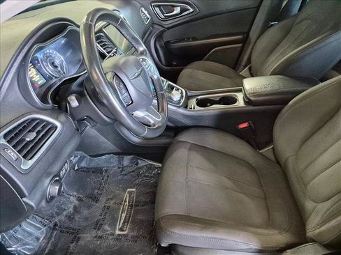 Used 2015 Chrysler 200 S w/ Comfort Group AWD/4WD image 12
