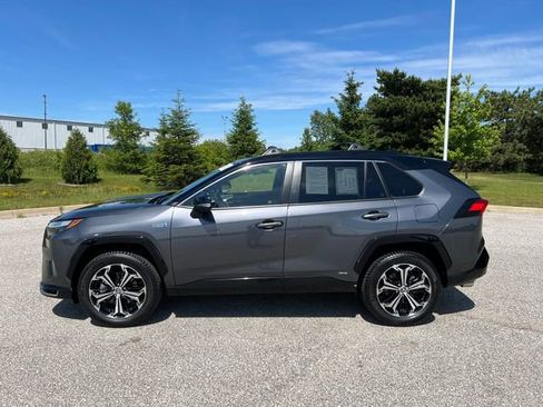 Used 2024 Toyota RAV4 XSE w/ Premium Package AWD/4WD image 8