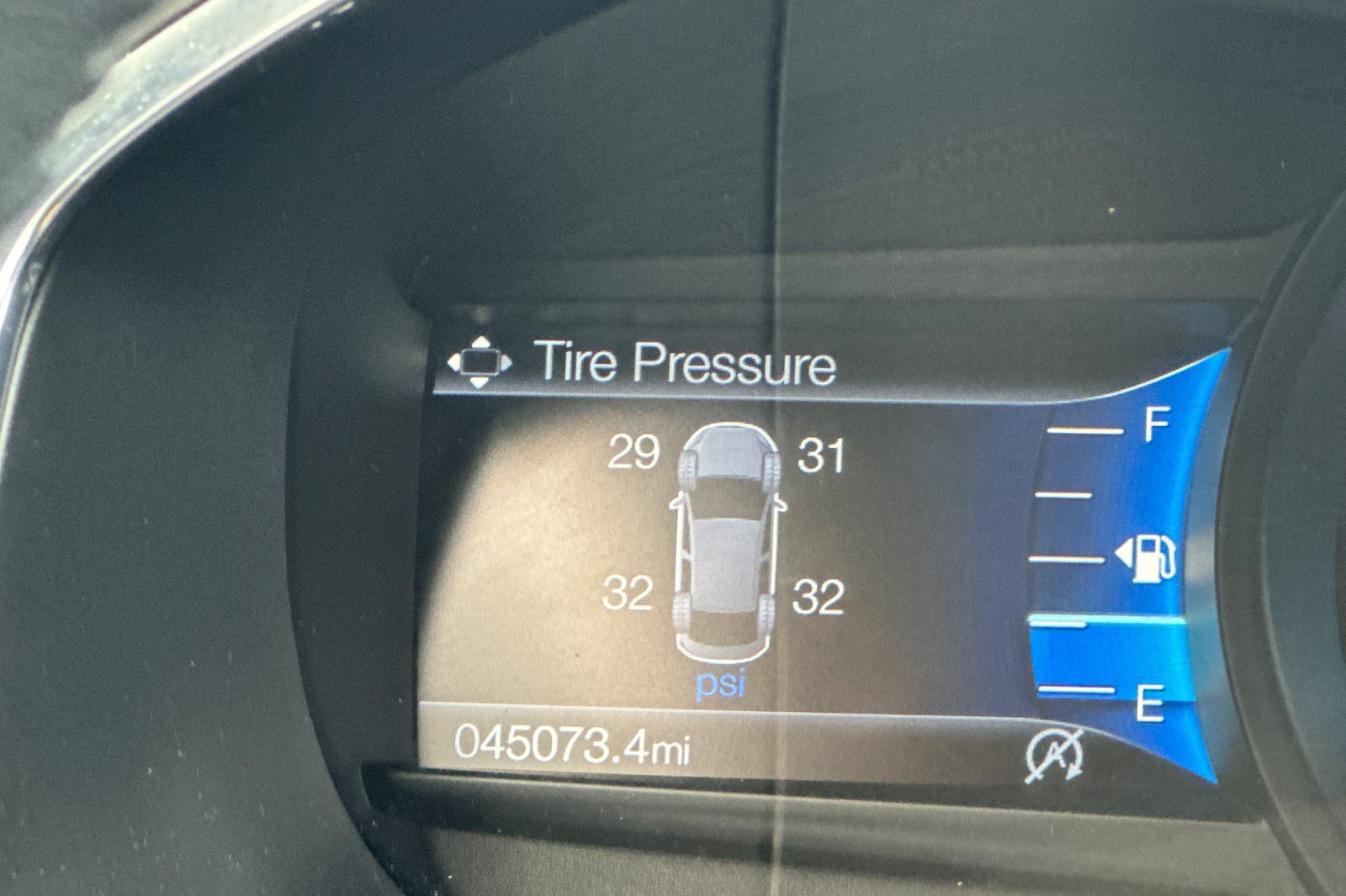 Used 2020 Ford Edge Titanium FWD image 25