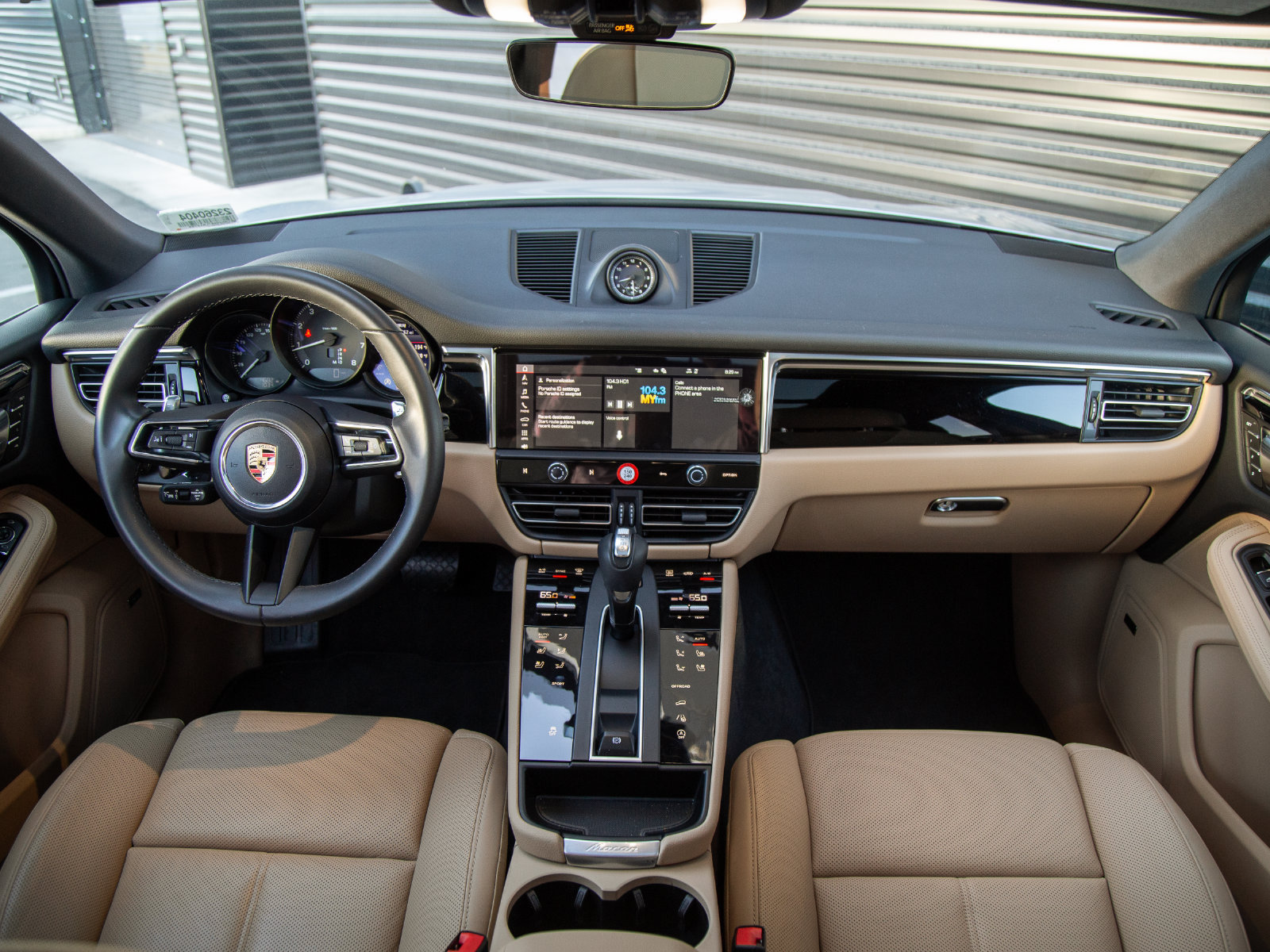 Certified 2026 Porsche Macan AWD/4WD image 21