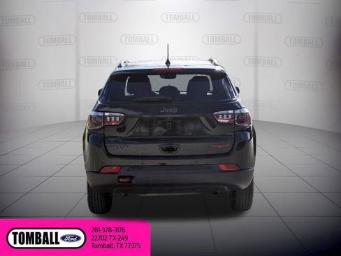 Used 2023 Jeep Compass Trailhawk image 6